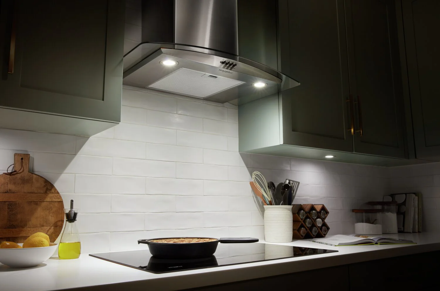 Whirlpool 36" Chimney Wall Mount Range Hood - WVW93UC6LZ - Image 5