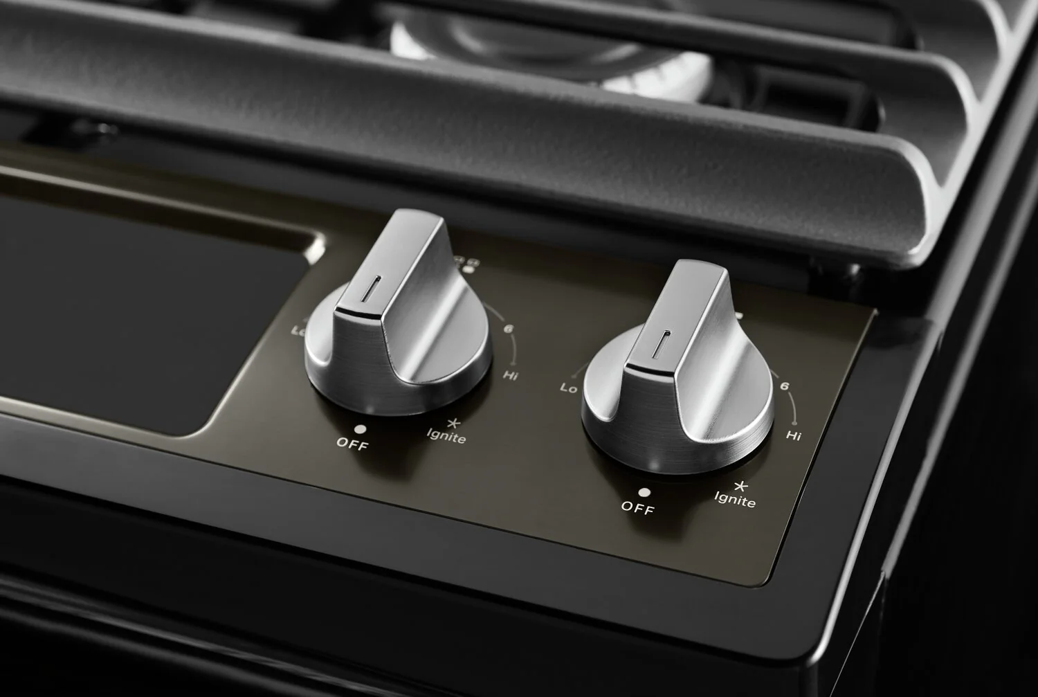 Whirlpool 5 Cu. Ft. Gas Range with Frozen Bake™ - WEG515S0LV - Image 5