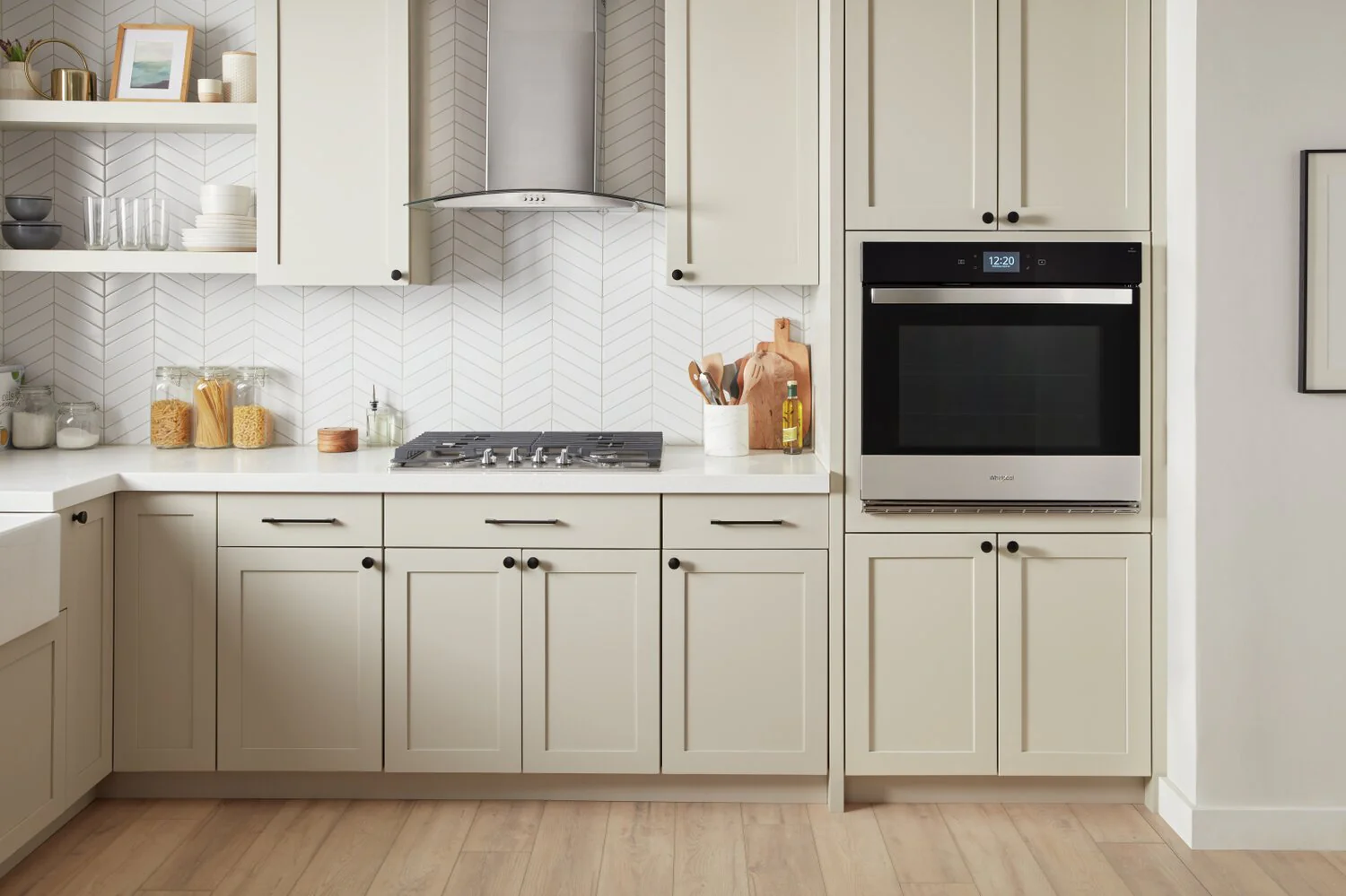 Whirlpool 5 Cu. Ft. Smart Single Wall Oven with Air Fry - WOES7030PZ - Image 6