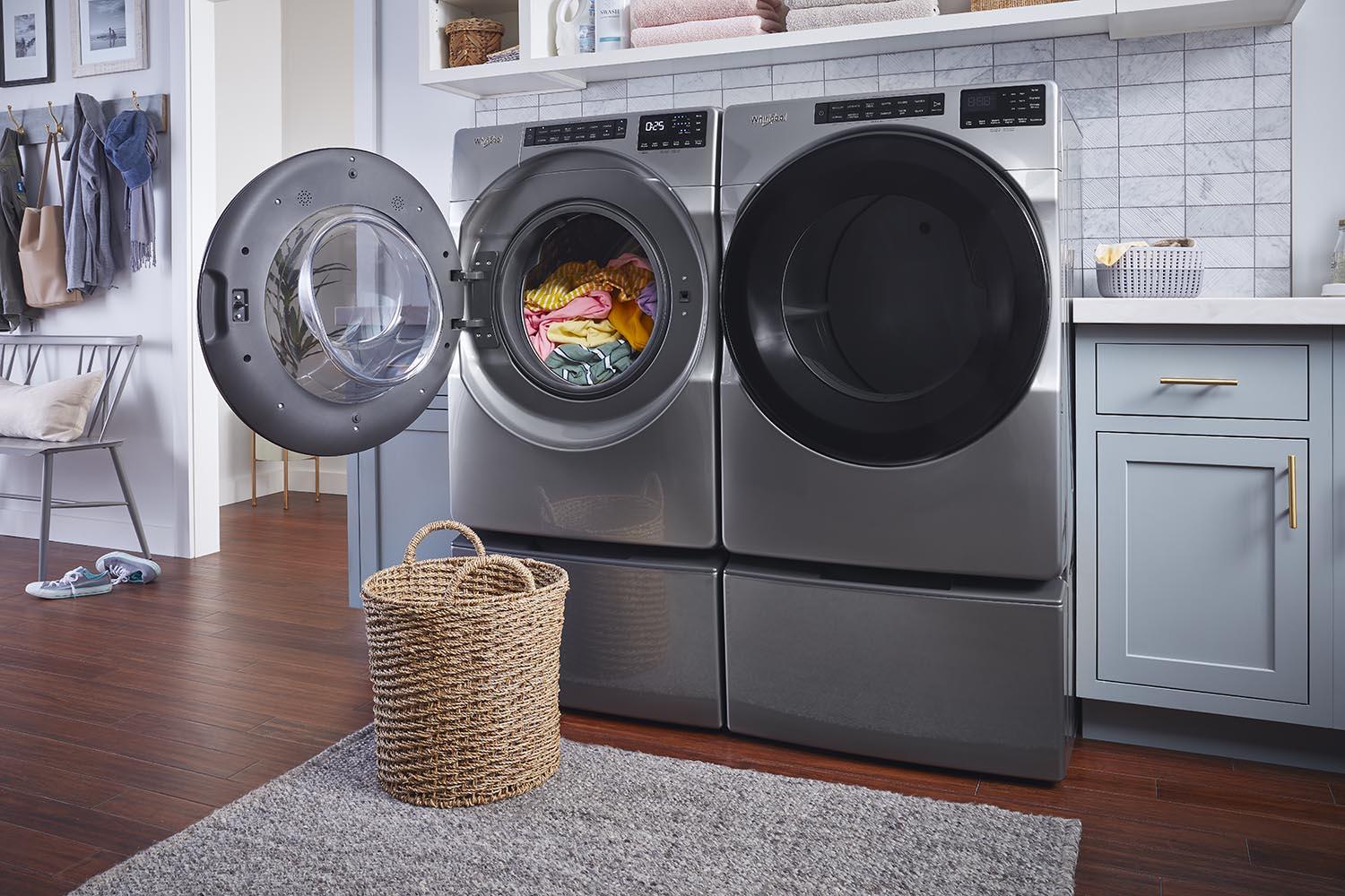 Whirlpool Chrome Shadow Front-Load Washer (5.8 cu. ft.) & Electric Dryer (7.4 cu. ft.) - WFW6605MC/YWED6605MC - Image 6
