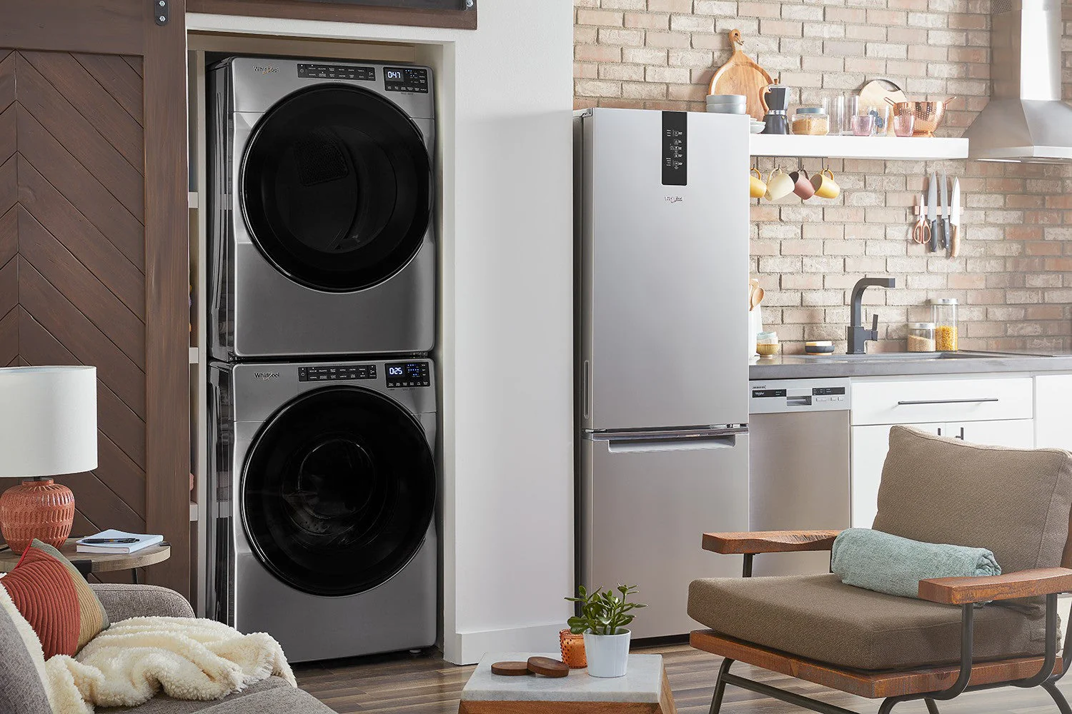 Whirlpool Chrome Shadow Front-Load Washer (5.8 cu. ft.) & Electric Dryer (7.4 cu. ft.) - WFW6605MC/YWED6605MC - Image 7
