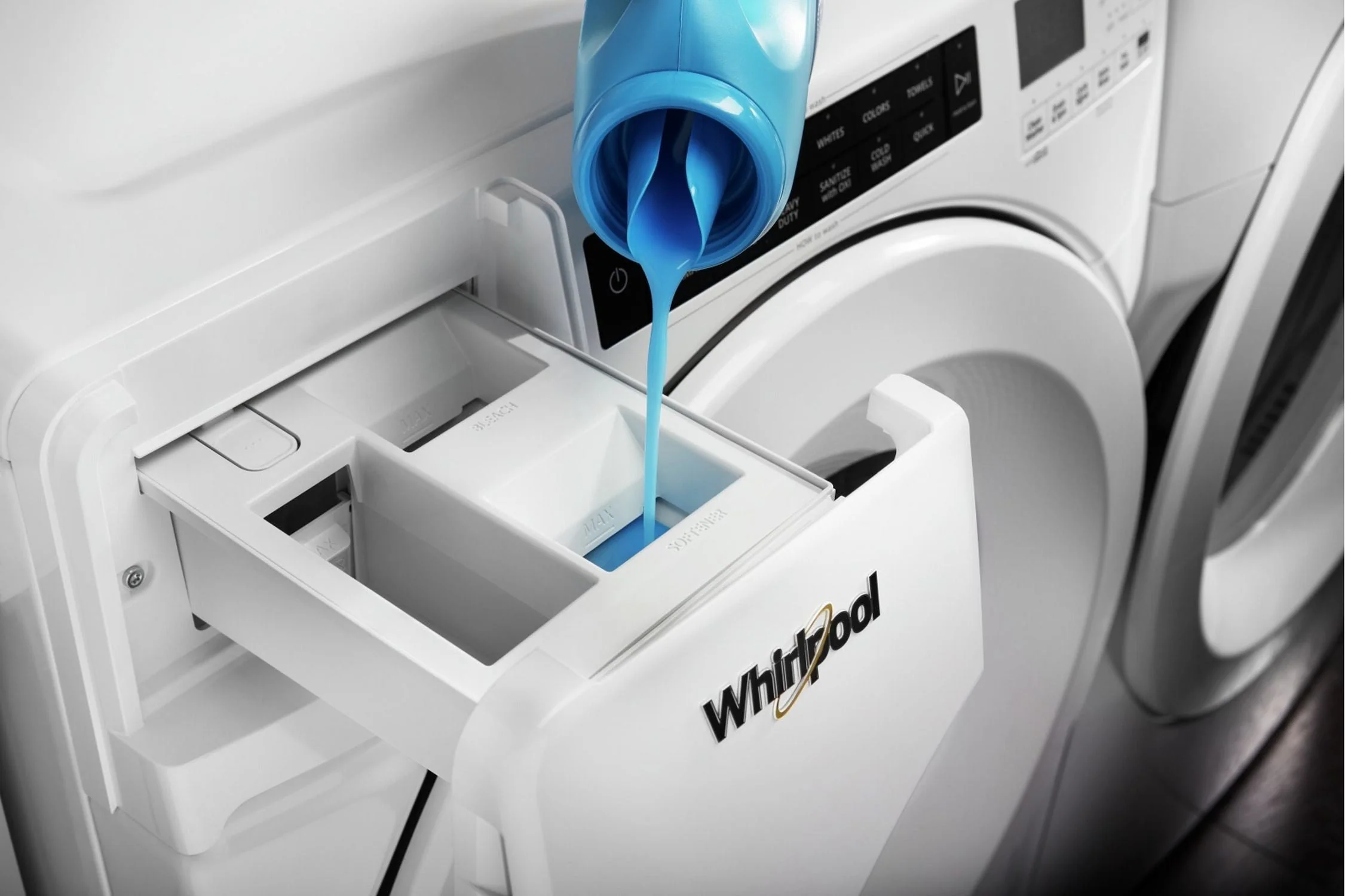 Whirlpool White Front Load Washer (5 Cu. Ft.) - WFW560CHW - Image 4