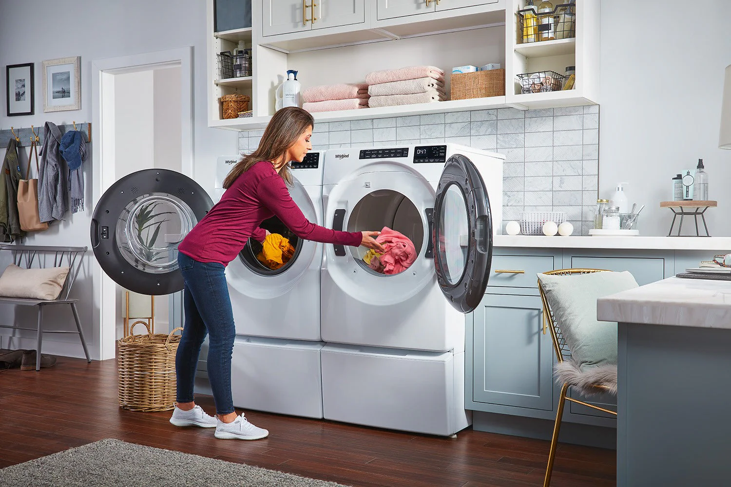 Whirlpool White Front-Load Washer (5.2 cu. ft.) & Electric Dryer (7.4 cu. ft.) - WFW5605MW/YWED5605MW - Image 8