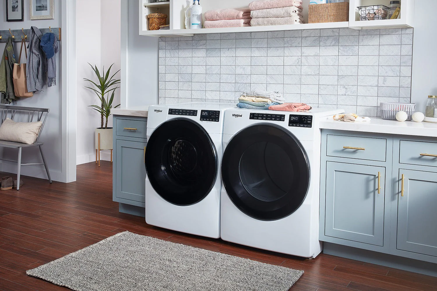 Whirlpool White Front-Load Washer (5.8 cu. ft.) & Electric Dryer (7.4 cu. ft.) - WFW6605MW/YWED5605MW - Image 2