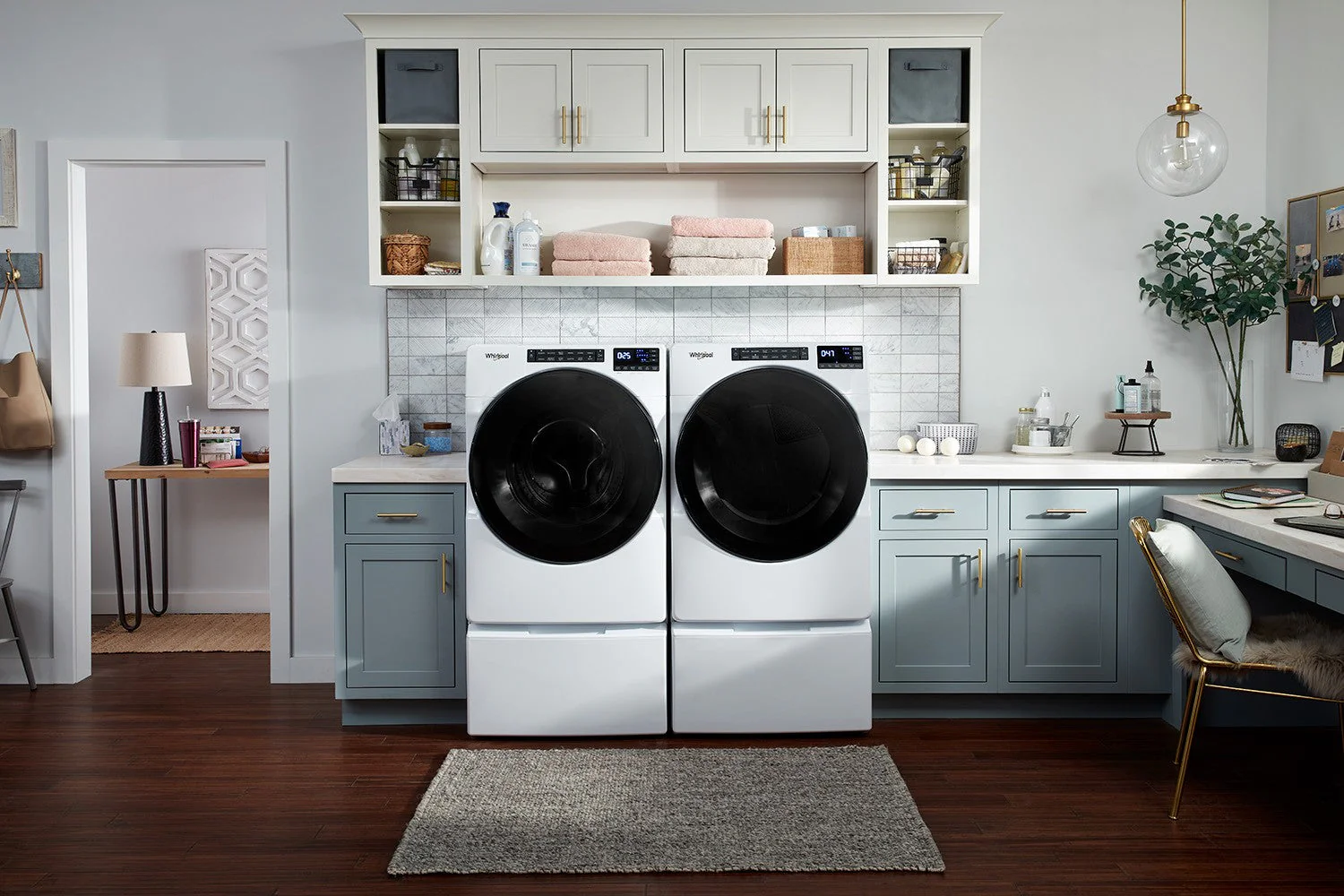 Whirlpool White Front-Load Washer (5.8 cu. ft.) & Electric Dryer (7.4 cu. ft.) - WFW6605MW/YWED5605MW - Image 3