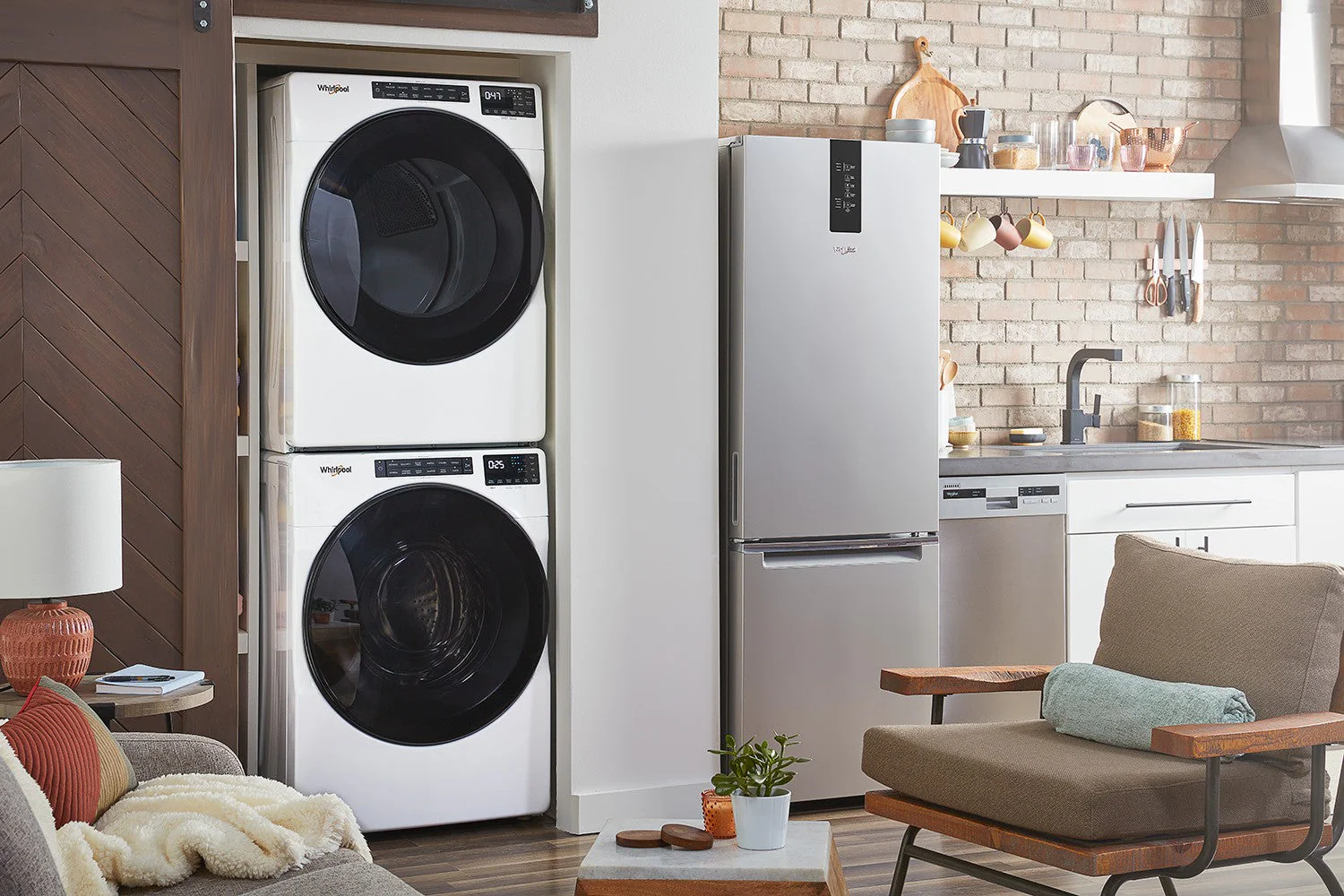 Whirlpool White Front-Load Washer (5.8 cu. ft.) & Gas Dryer (7.4 cu. ft.) - WFW6605MW/WGD6605MW - Image 8